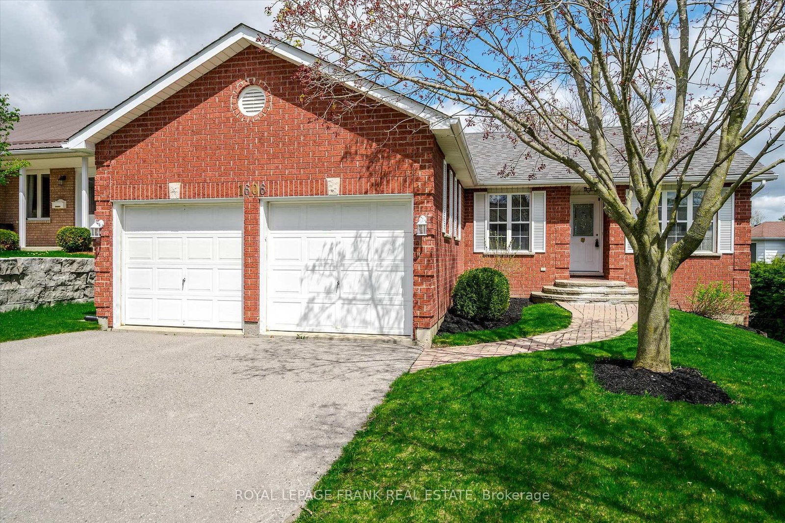 1606-ramblewood-drive-peterborough-west-ontario-x12212536