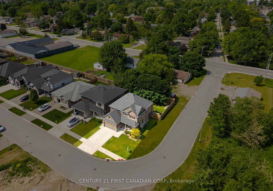 191-spencer-avenue-lucan-biddulph-ontario-x12212630
