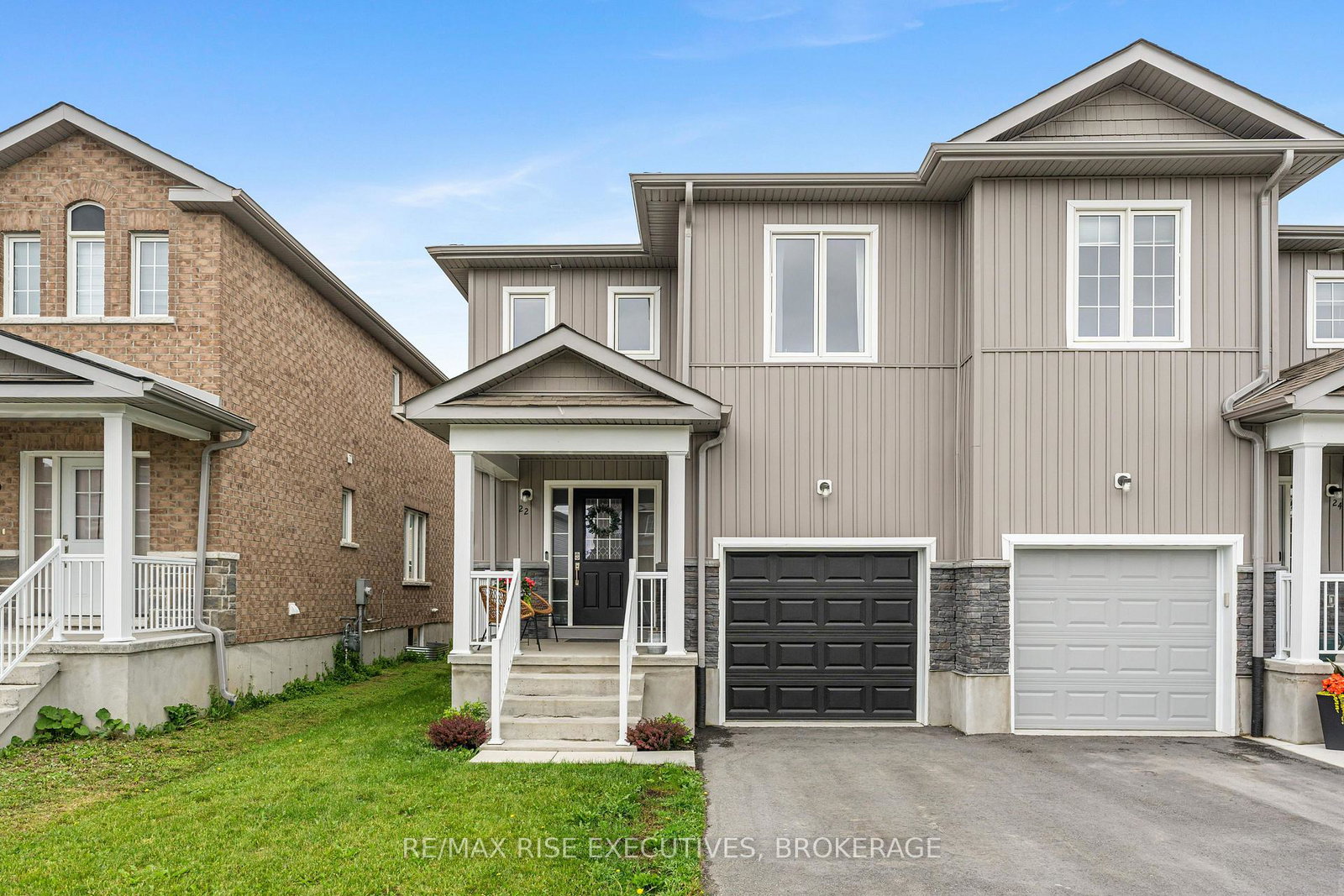22-tegan-court-loyalist-ontario-x12212671
