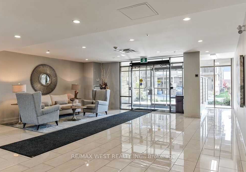 35-southshore-crescent-hamilton-ontario-x12212773