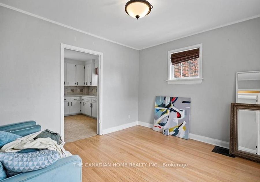 194-borden-avenue-s-kitchener-ontario-x12212798