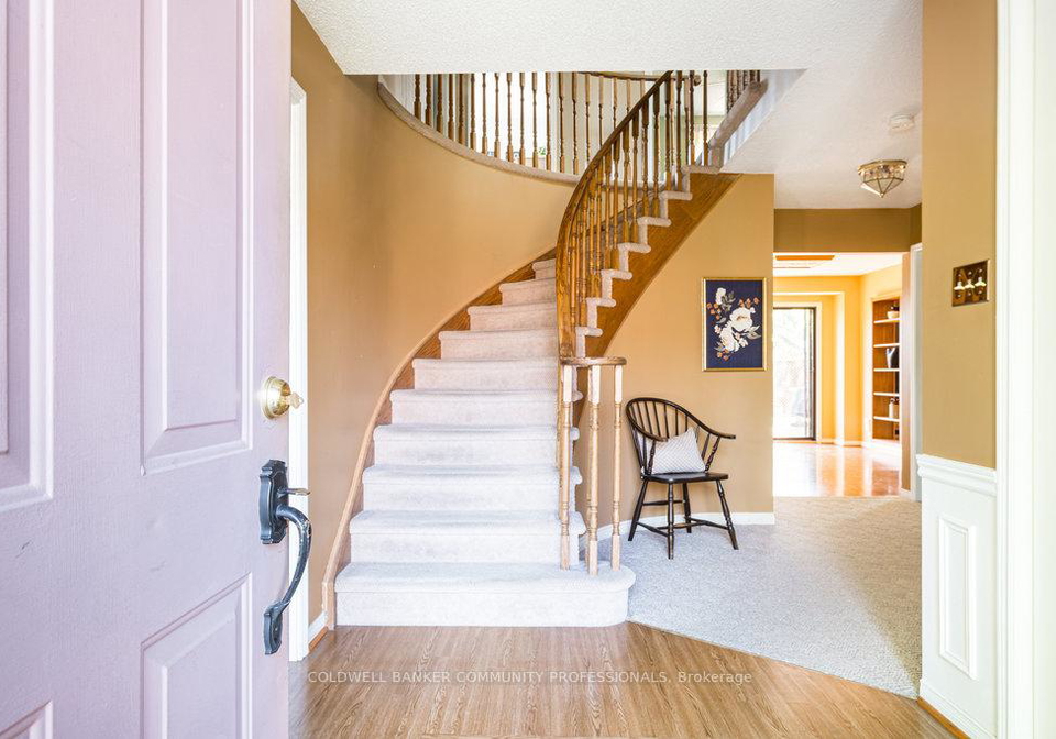 15-onondaga-drive-hamilton-ontario-x12212865
