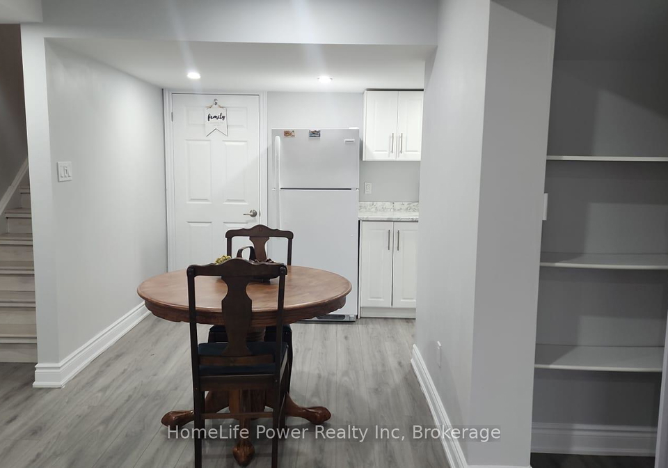 43-saddlebrook-court-w-kitchener-ontario-x12212898