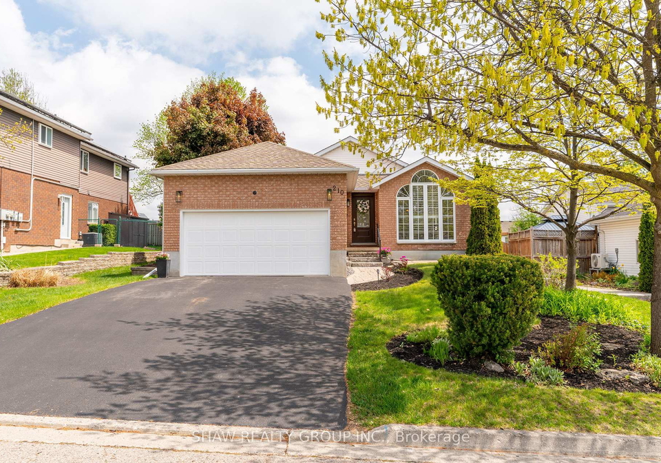 210-misty-court-kitchener-ontario-x12212913