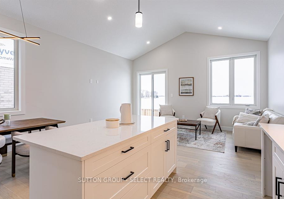 7966-fallon-drive-lucan-biddulph-ontario-x12212996