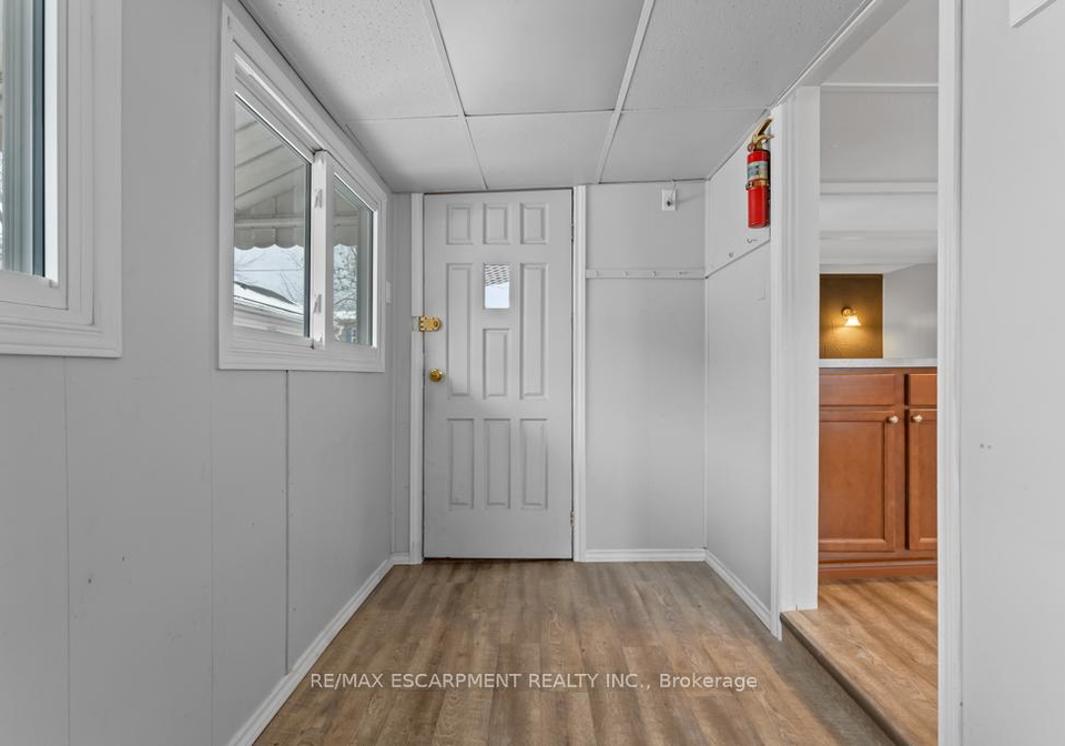 4581-anna-lane-lincoln-ontario-x12213001