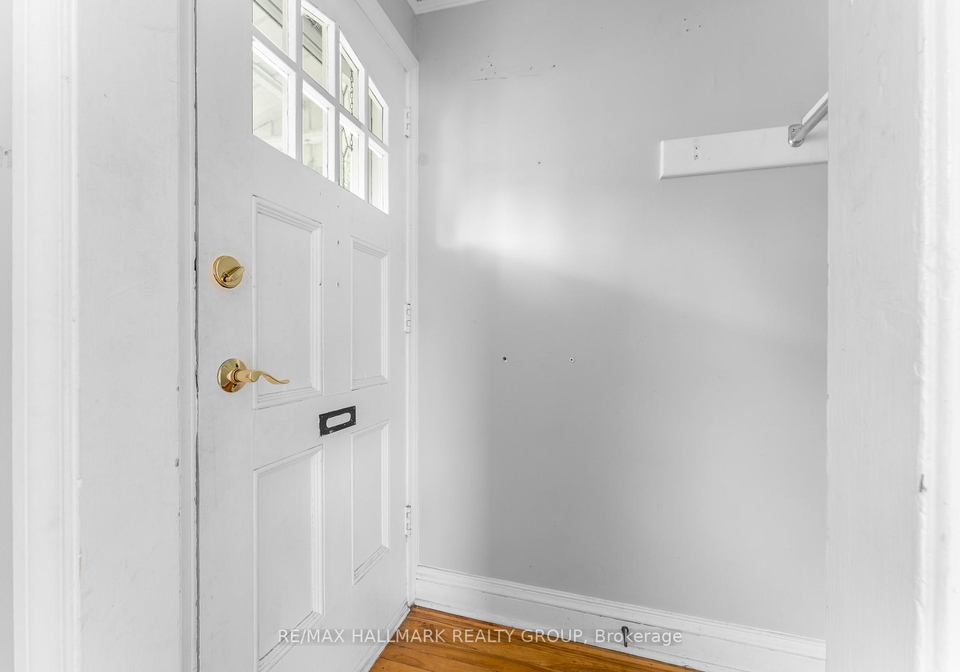 422-hartleigh-avenue-ottawa-ontario-x12213014