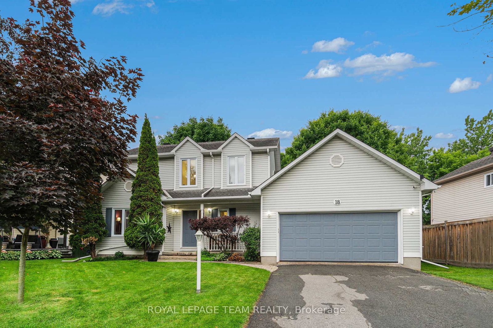 18-queenston-drive-ottawa-ontario-x12213022