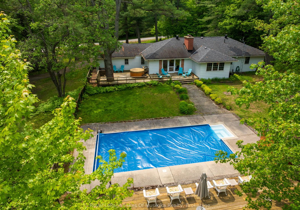 1216-ravenscliffe-road-huntsville-ontario-x12213172