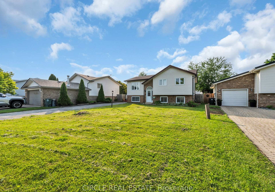 17-mediterranean-avenue-amherstburg-ontario-x12213195