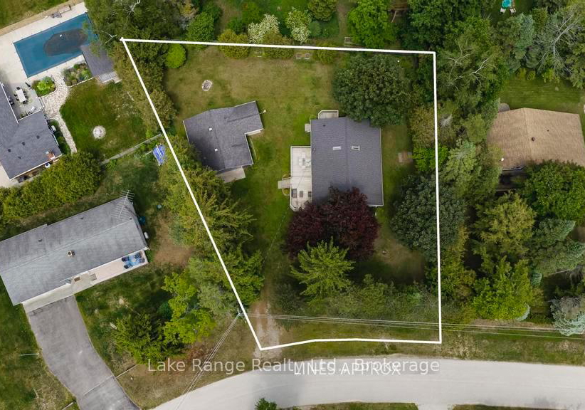 330-tyendinaga-road-huron-kinloss-ontario-x12213378
