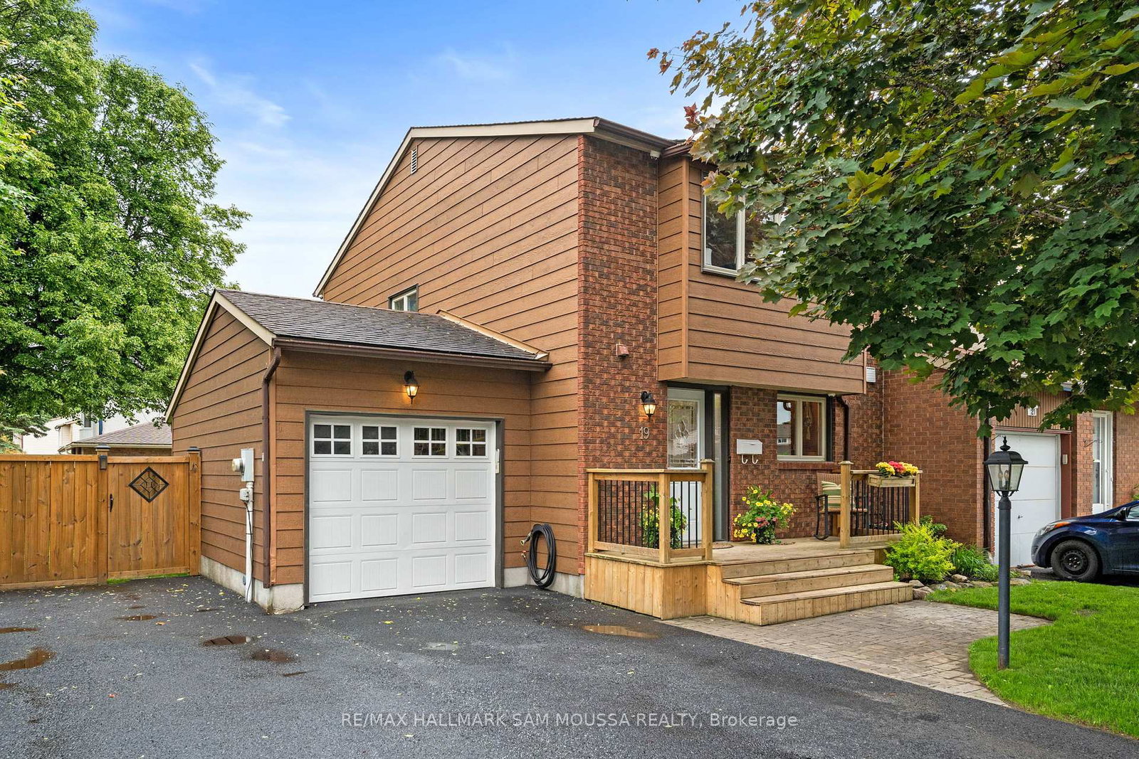 19-berkshire-way-ottawa-ontario-x12213574