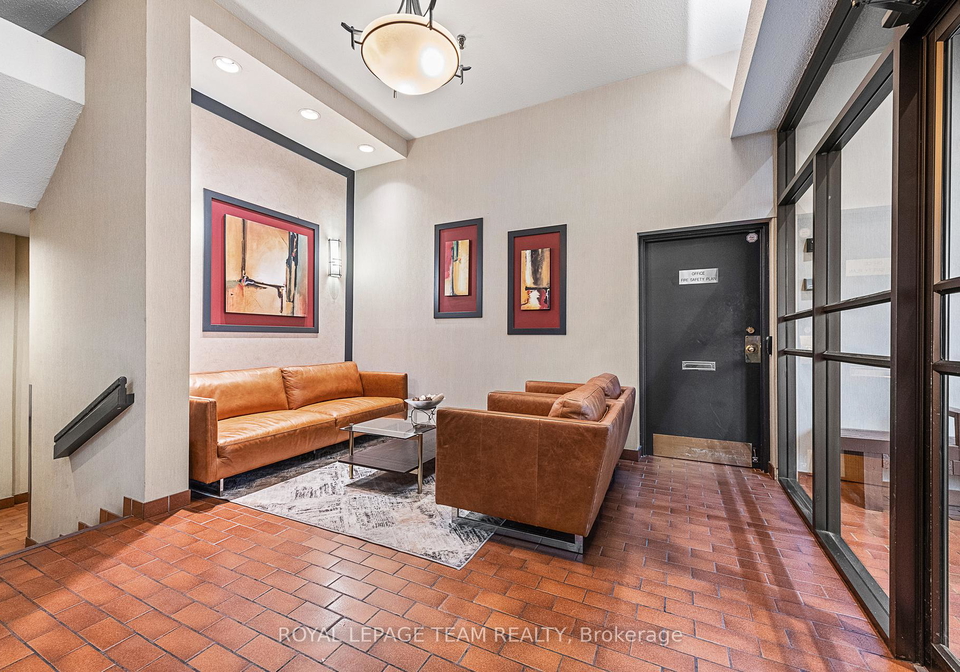 141-somerset-street-w-ottawa-ontario-x12213681