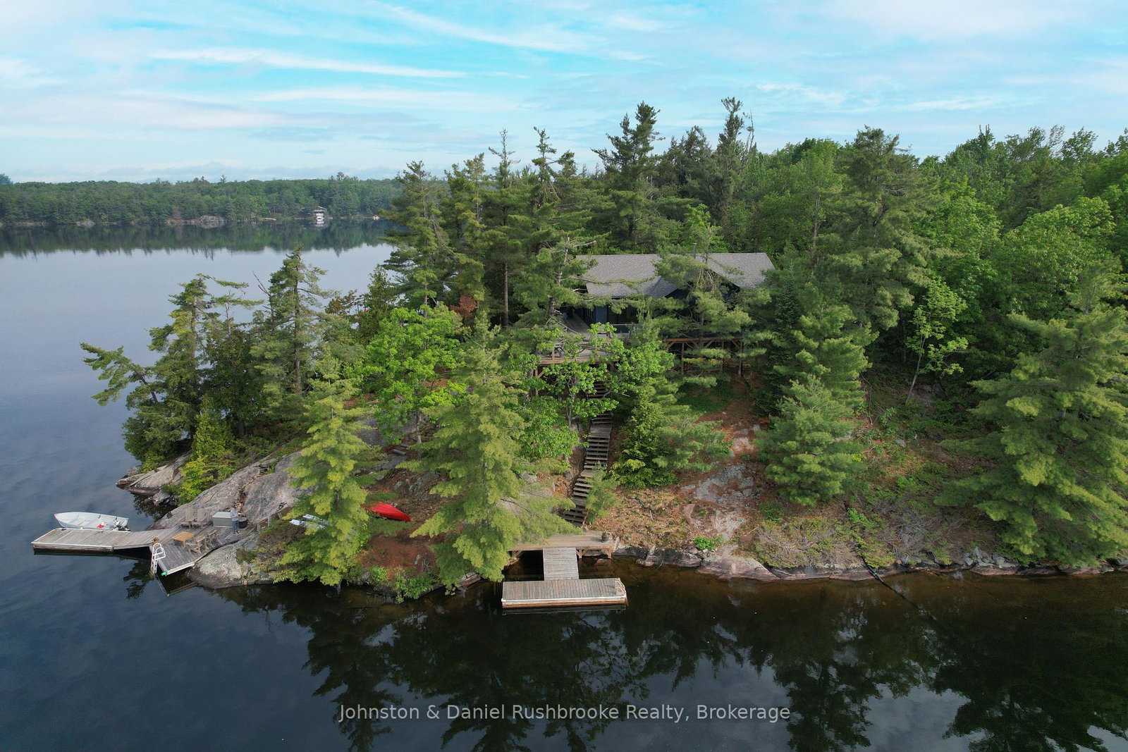 12-kapikog-lake-water-the-archipelago-ontario-x12213861