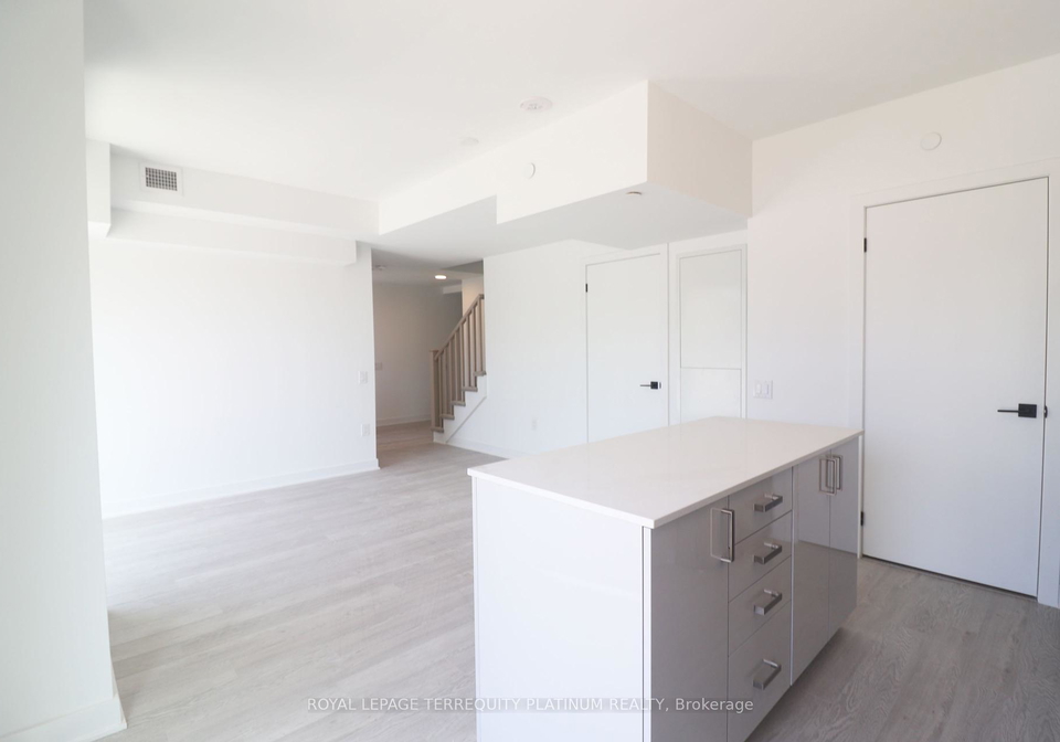 2782-barton-street-e-hamilton-ontario-x12213884