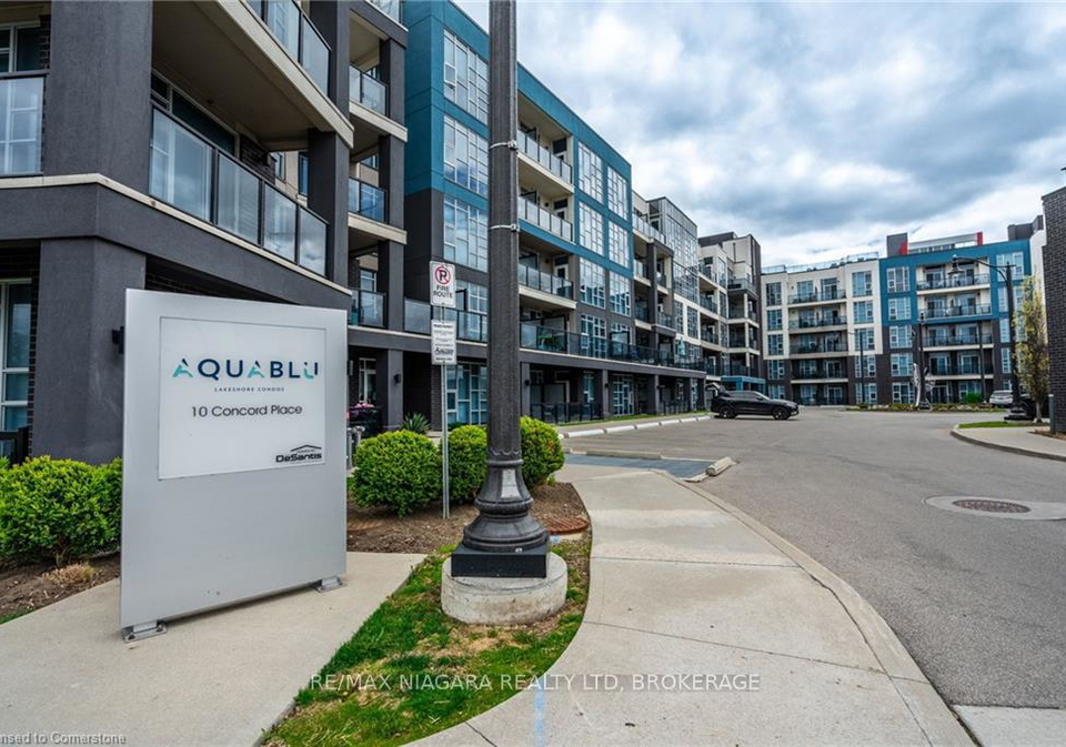 10-concord-place-grimsby-ontario-x12213907