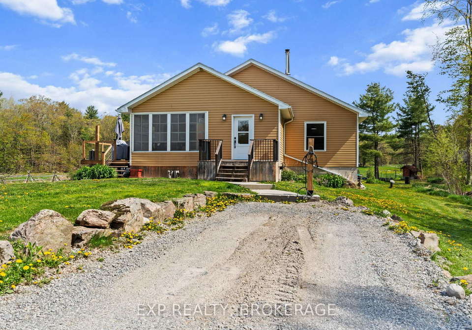 36-traverse-lake-lane-frontenac-ontario-x12213936