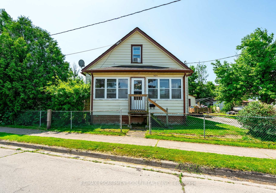 1024-railroad-avenue-e-welland-ontario-x12213973