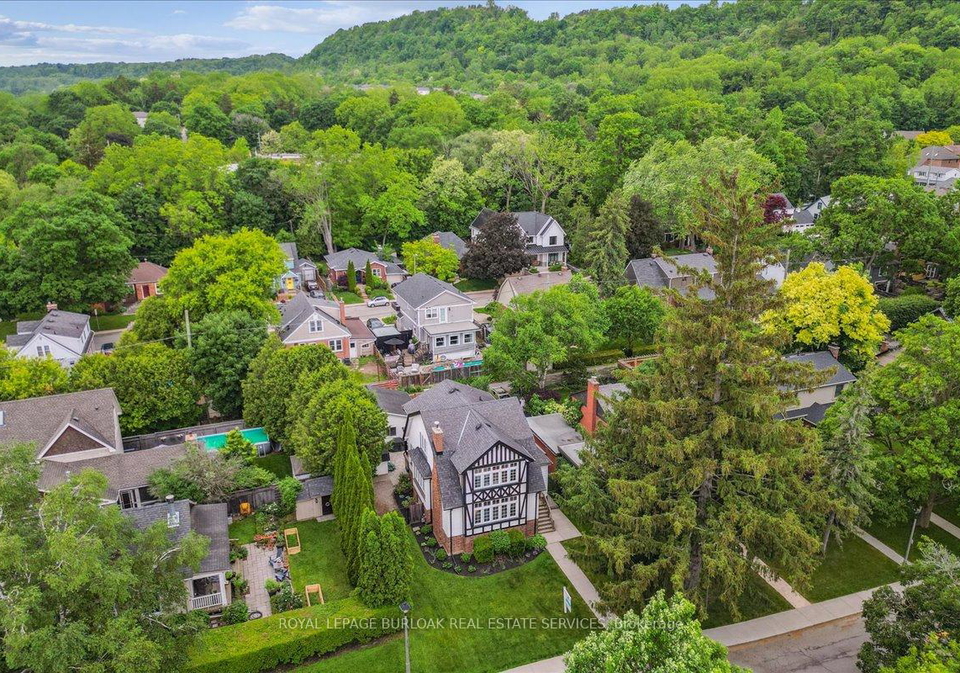 6-parkview-row-hamilton-ontario-x12213979