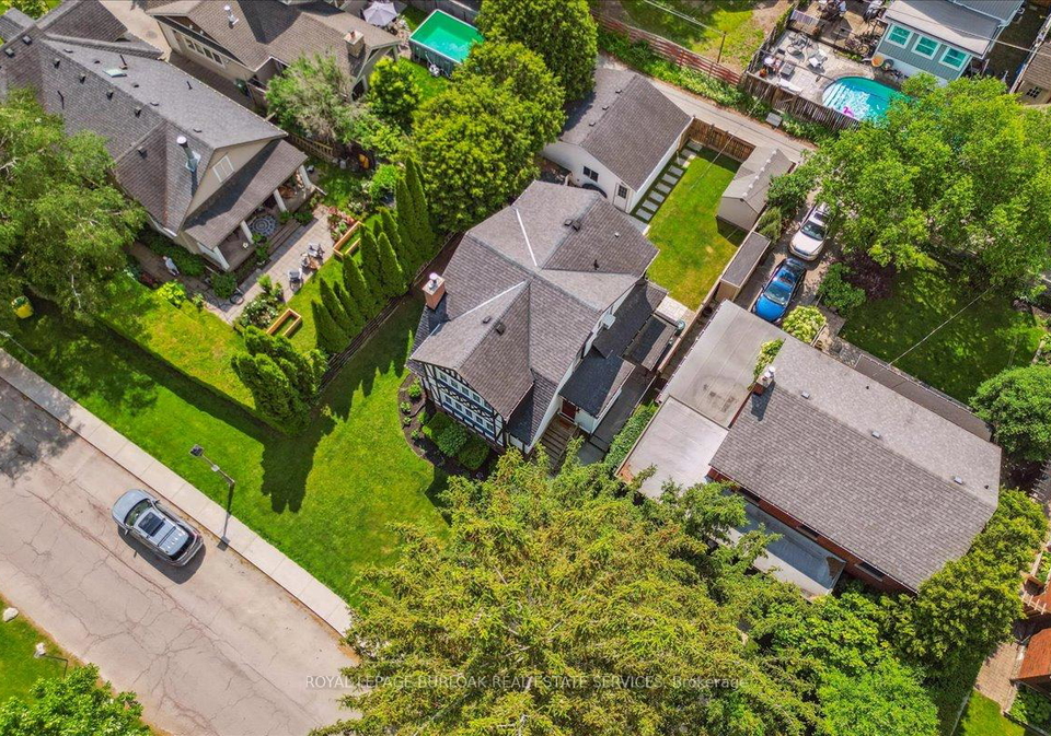 6-parkview-row-hamilton-ontario-x12213979