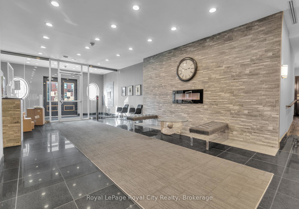 135-james-street-s-hamilton-ontario-x12213999