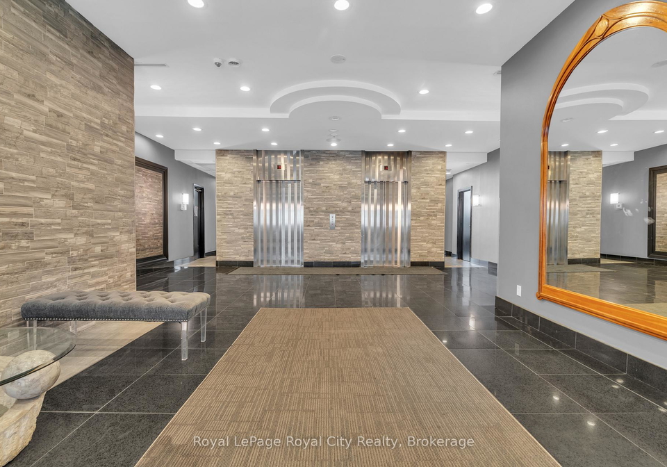 135-james-street-s-hamilton-ontario-x12213999