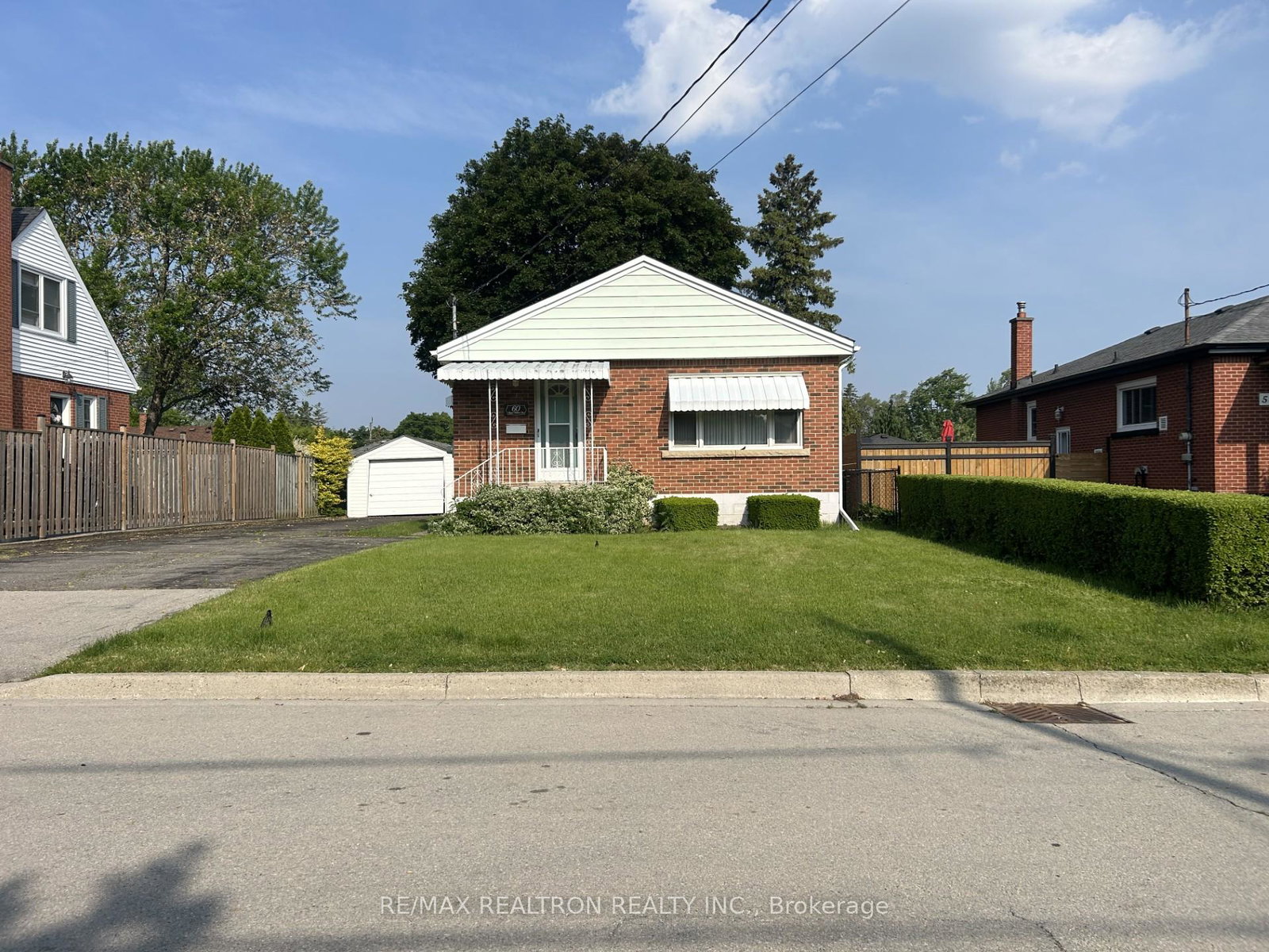 60-upper-walker-avenue-hamilton-ontario-x12214024