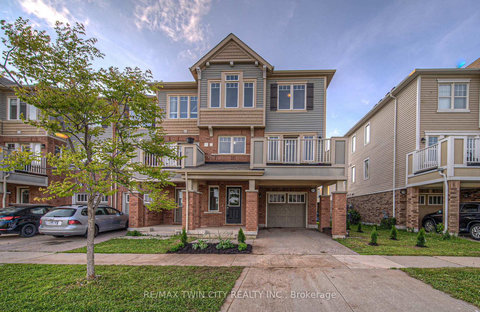 13-outlook-terrace-kitchener-ontario-x12214039