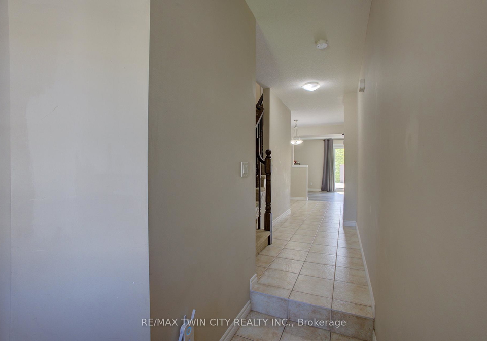 54-curzon-crescent-guelph-ontario-x12214061