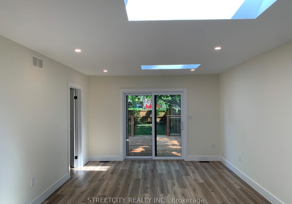 481-gold-street-warwick-ontario-x12214310