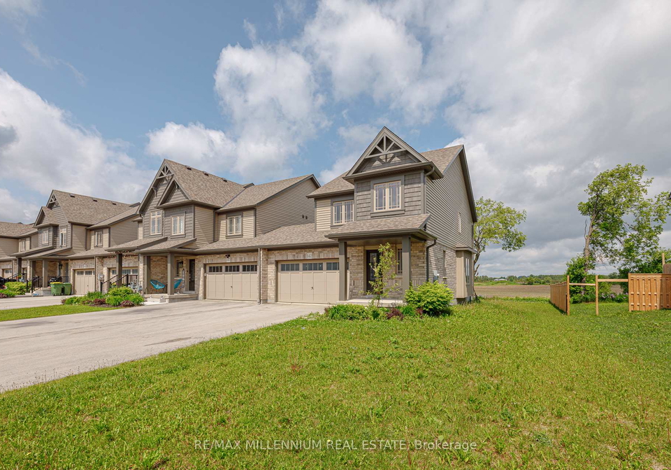 142-stonebrook-way-grey-highlands-ontario-x12214433
