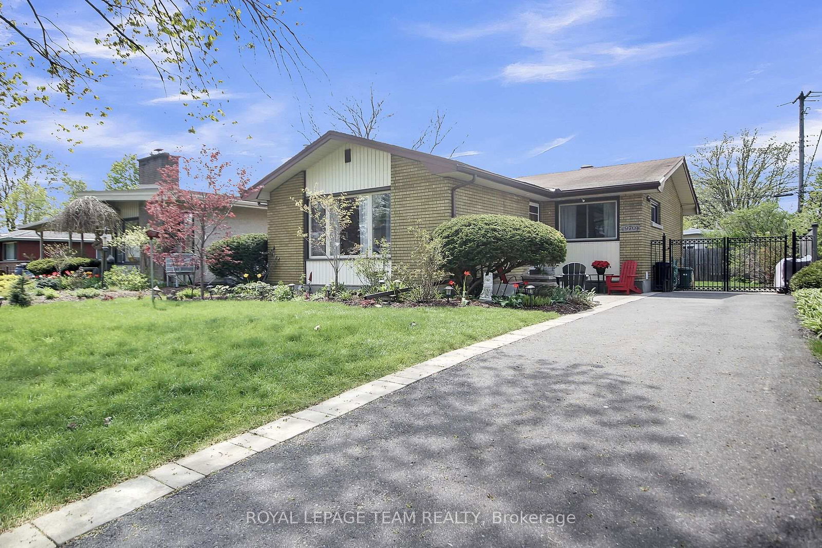 970-parkhurst-boulevard-ottawa-ontario-x12214799