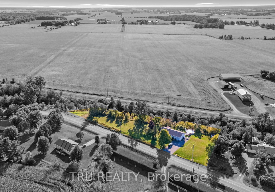 1668-groves-road-russell-ontario-x12214860