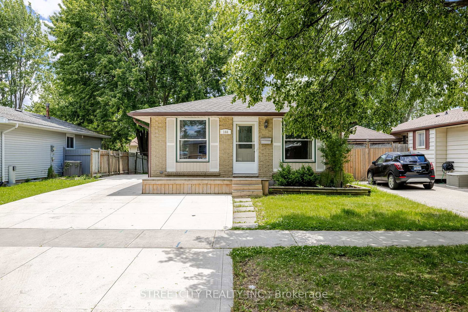 144-lacey-crescent-london-south-ontario-x12214913