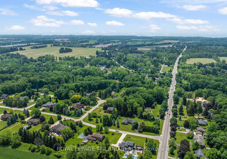 47207-meadow-wood-lane-central-elgin-ontario-x12215118