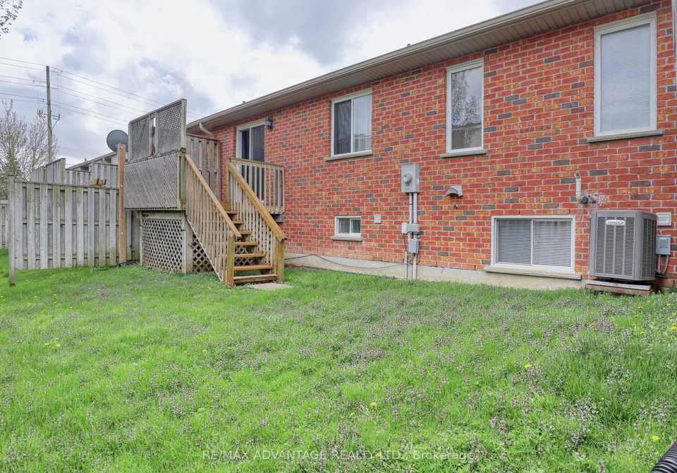 100-stroud-crescent-london-south-ontario-x12215201