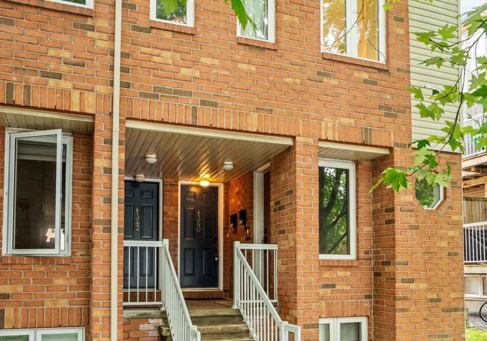 1340-guthrie-street-ottawa-ontario-x12215358