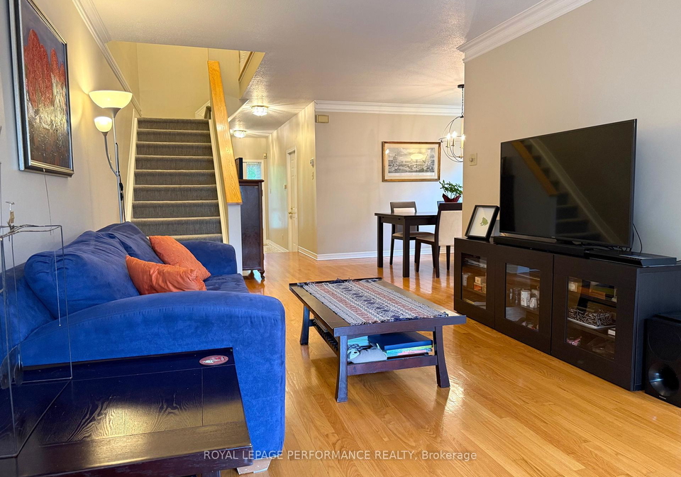 118-dunbarton-court-ottawa-ontario-x12215423