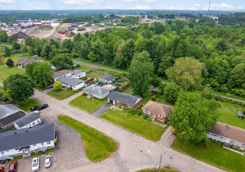 664-third-avenue-laurentian-valley-ontario-x12215426