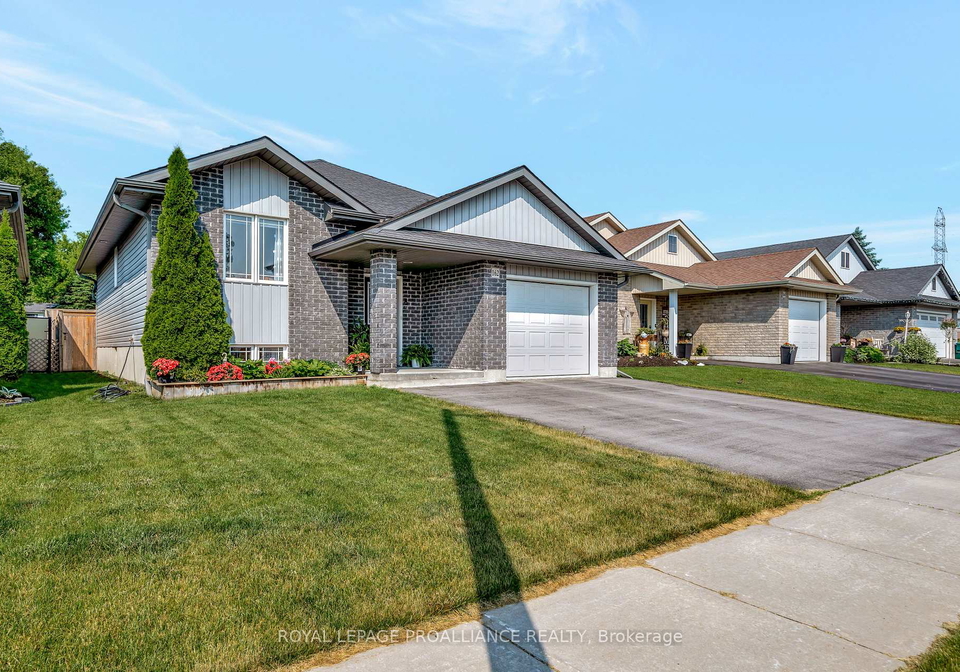 162-greenhill-lane-belleville-ontario-x12215437