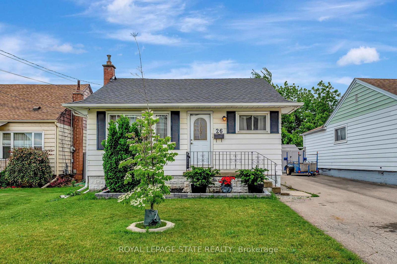 26-adeline-avenue-hamilton-ontario-x12215508