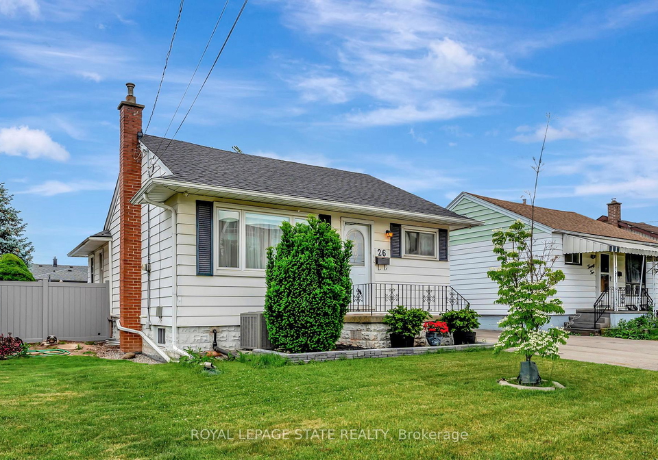 26-adeline-avenue-hamilton-ontario-x12215508