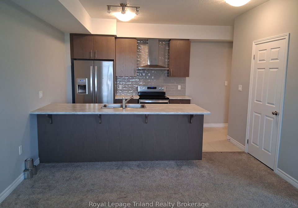 100-oat-lane-kitchener-ontario-x12215545
