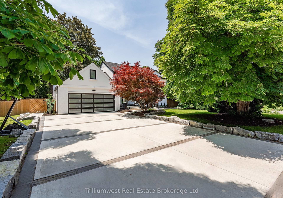 89-university-avenue-w-guelph-ontario-x12215560