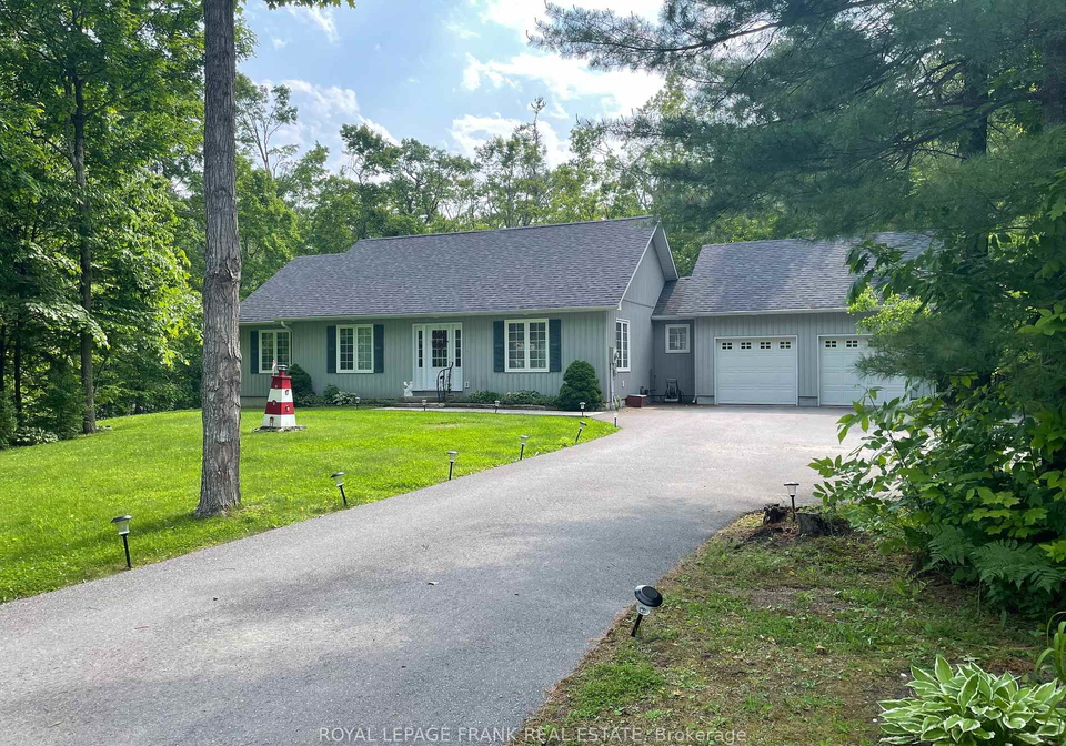 18-east-beehive-drive-kawartha-lakes-ontario-x12215612