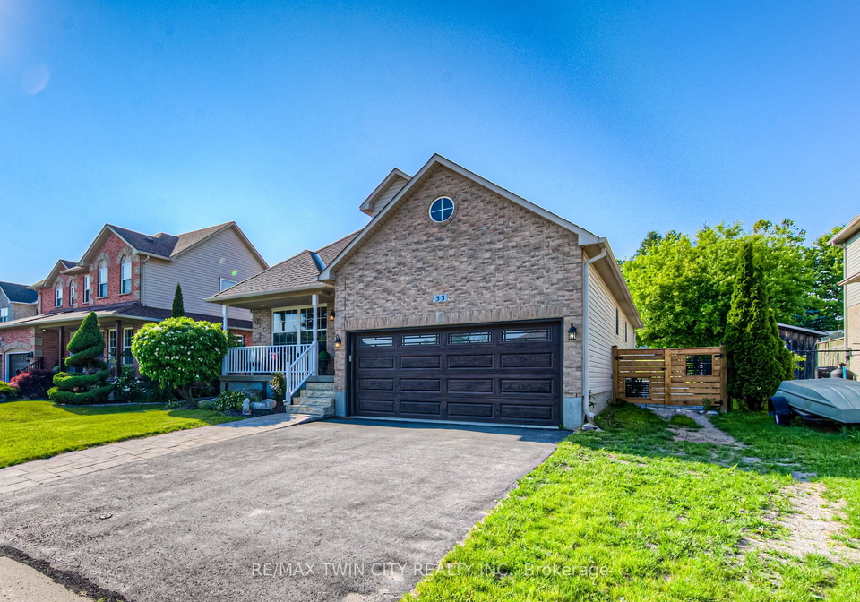 33-watson-crescent-north-dumfries-ontario-x12216130