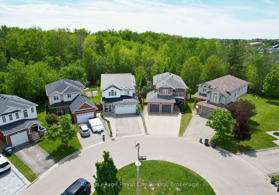 92-chillico-drive-guelph-ontario-x12216187