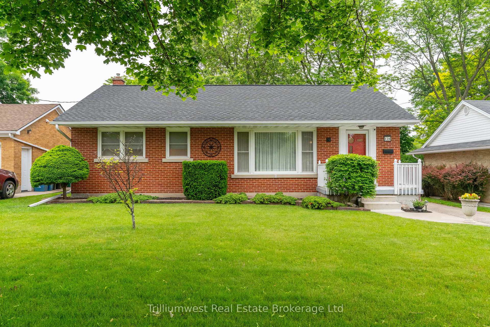 126-melrose-avenue-kitchener-ontario-x12216384