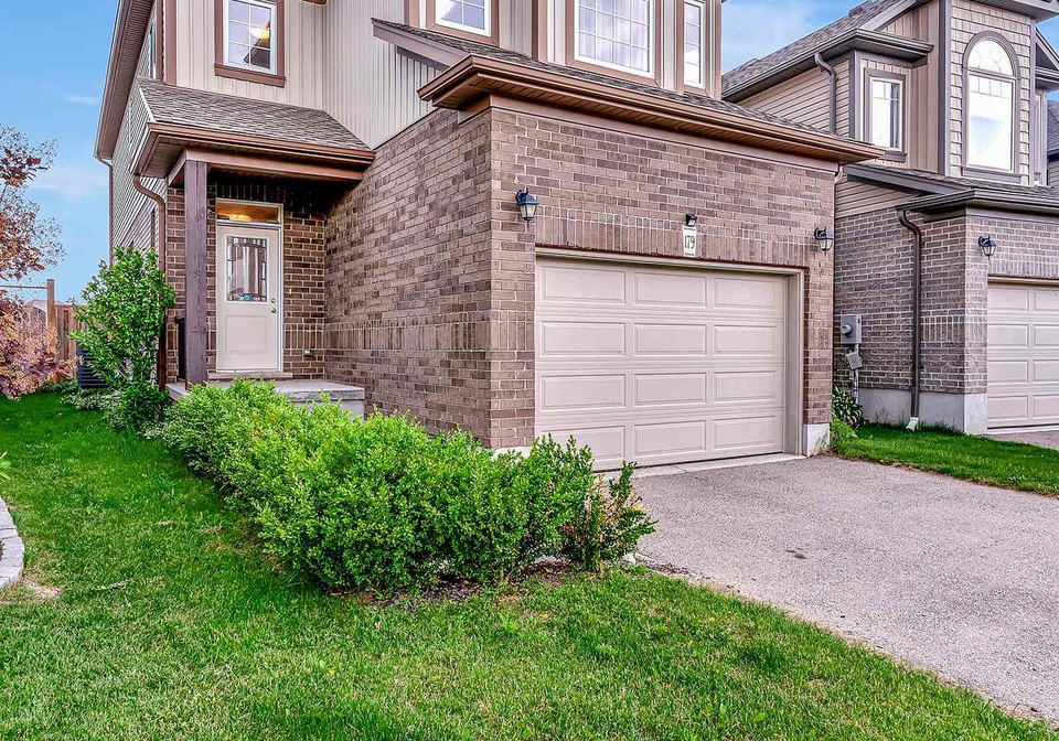 179-templewood-drive-kitchener-ontario-x12216390