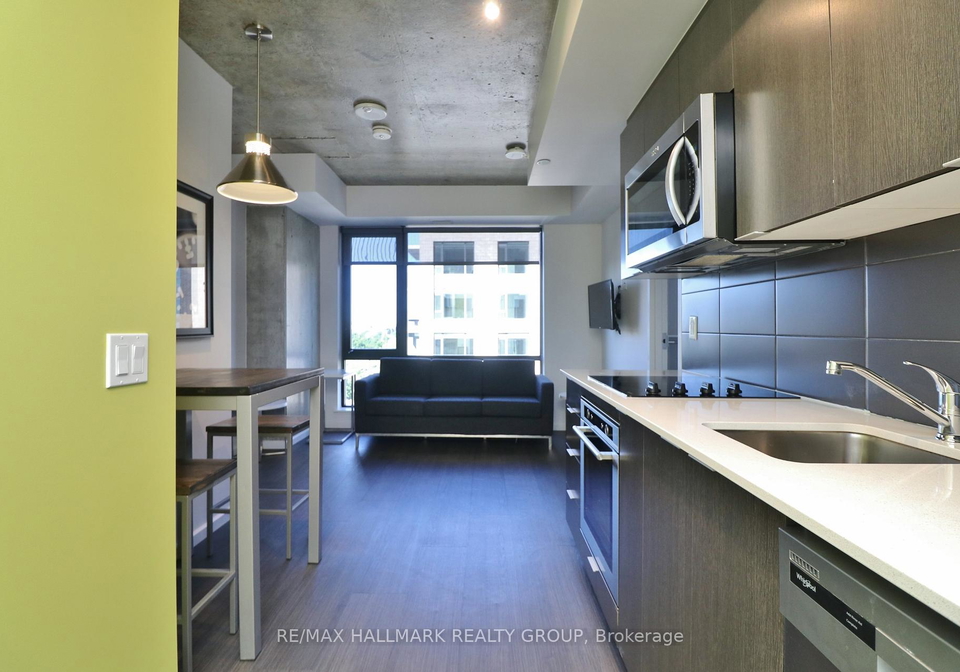 105-champagne-avenue-ottawa-ontario-x12216440